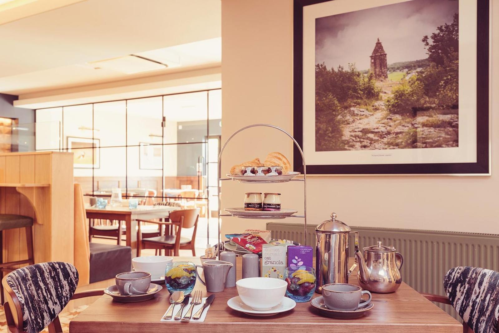 Longlands Inn & Cottages Carnforth Esterno foto The restaurant